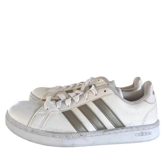 Adidas Grand Court Sneaker 9 White and Silver Platinum Metallic 3 Stripes F36485 - Picture 4 of 9